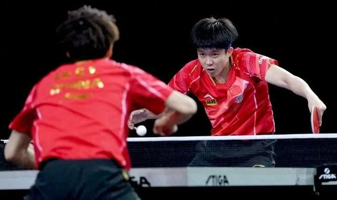 堆砌持球回 堆砌持球回